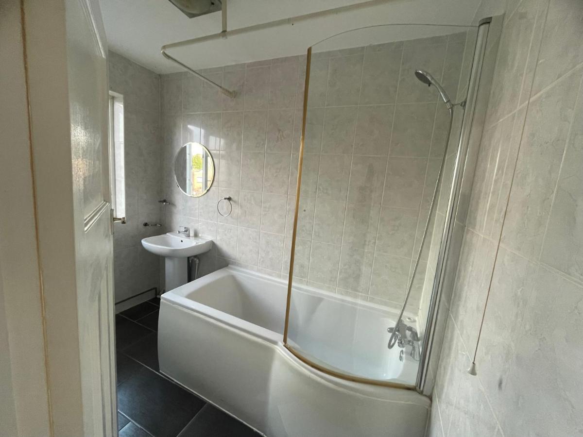 2A Seymour Road Villa Sutton  Eksteriør billede