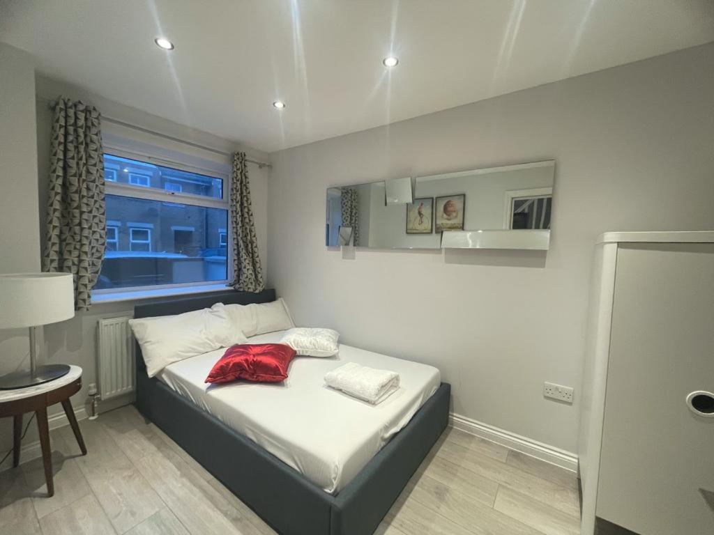 2A Seymour Road Villa Sutton  Eksteriør billede